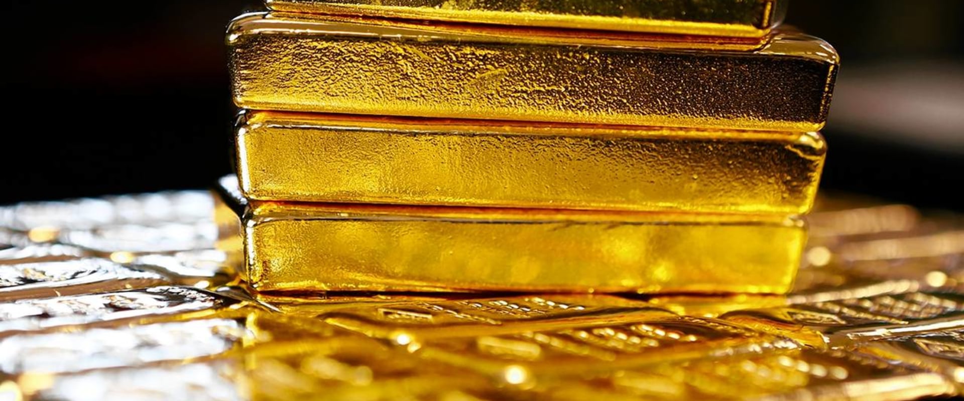 How to Safely Store Gold at Home: A Comprehensive Guide